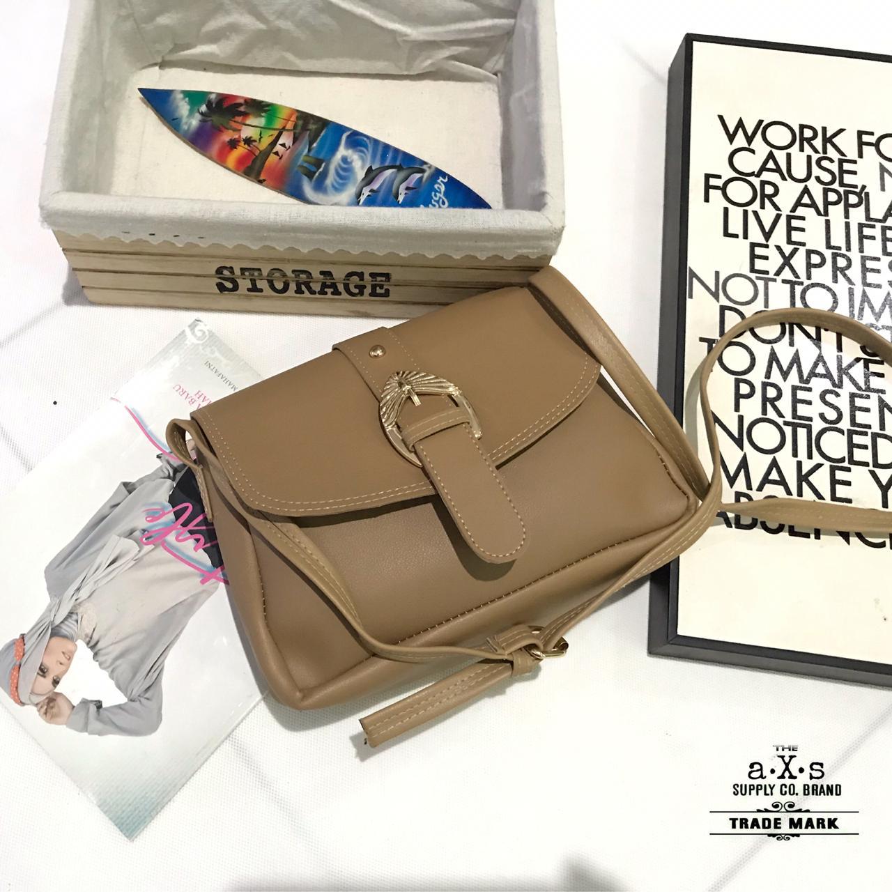 AGODIAK_ID SLINGBAGS MINISO