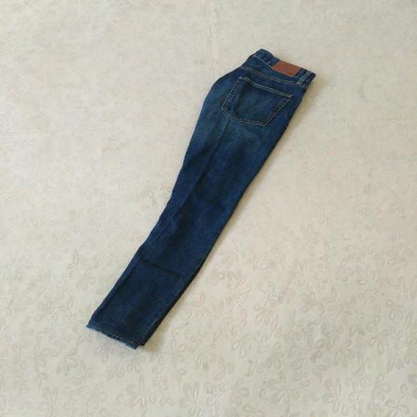 Celana Panjang Jeans UNIQLO S003