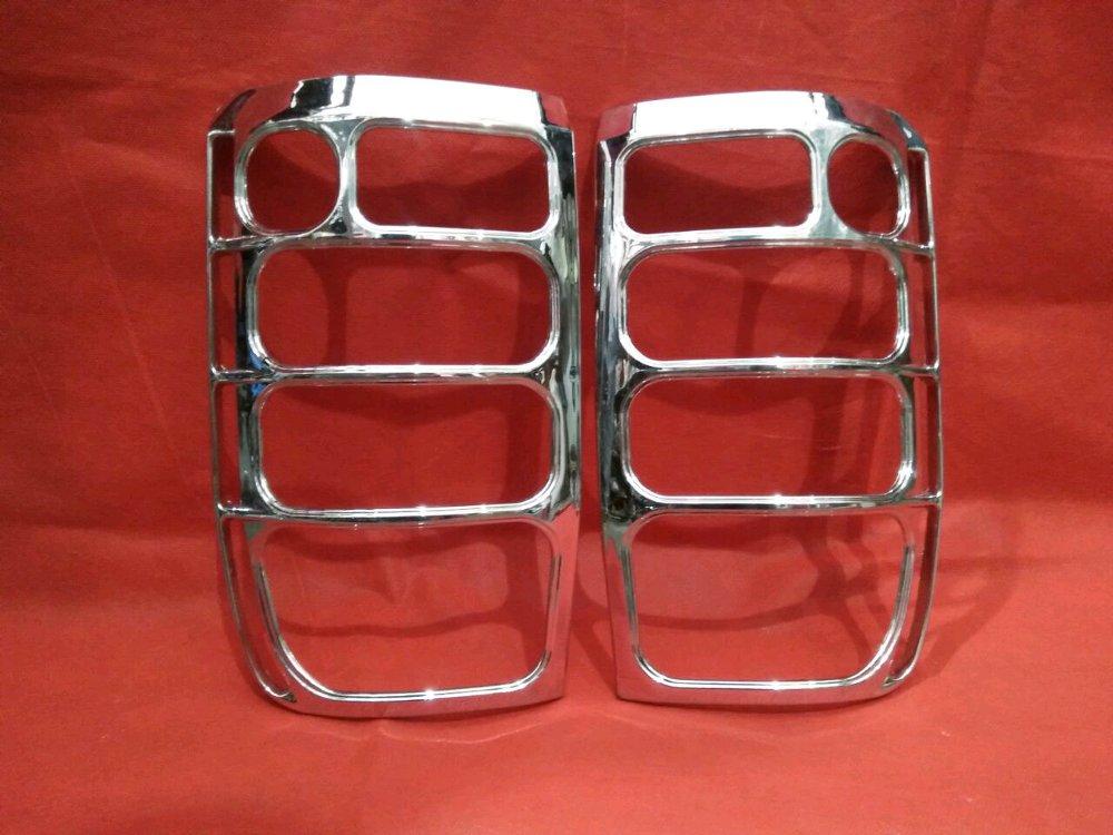 Garnish Lampu Belakang Mitsubishi Kuda 1997 sapai 2000