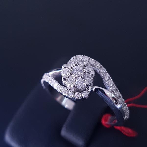 Cincin Emas 3.50 Gram Berlian Eropa 0.42 Crat Fashion Murah Meriah