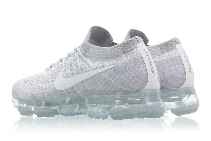 sepatu sneakers casual running nike air vapor max / Sepatu Pria Sport / Sepatu Pria Diskon / Sepatu Pria Berkualitas / Sepatu Pria Terlaris / Sepatu Pria Olahraga / Sepatu Pria Murah / Sepatu Pria Ori / Sepatu Pria Limited / Sepatu Pria Trendy