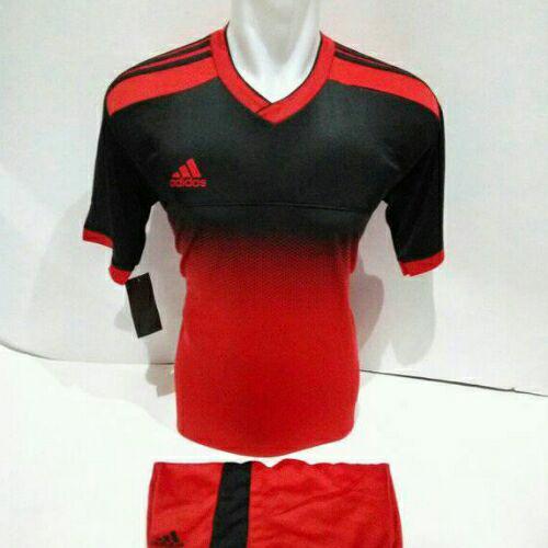 Baju Olahraga Jersey Bola Kaos Setelan Futsal / Volly Adidas