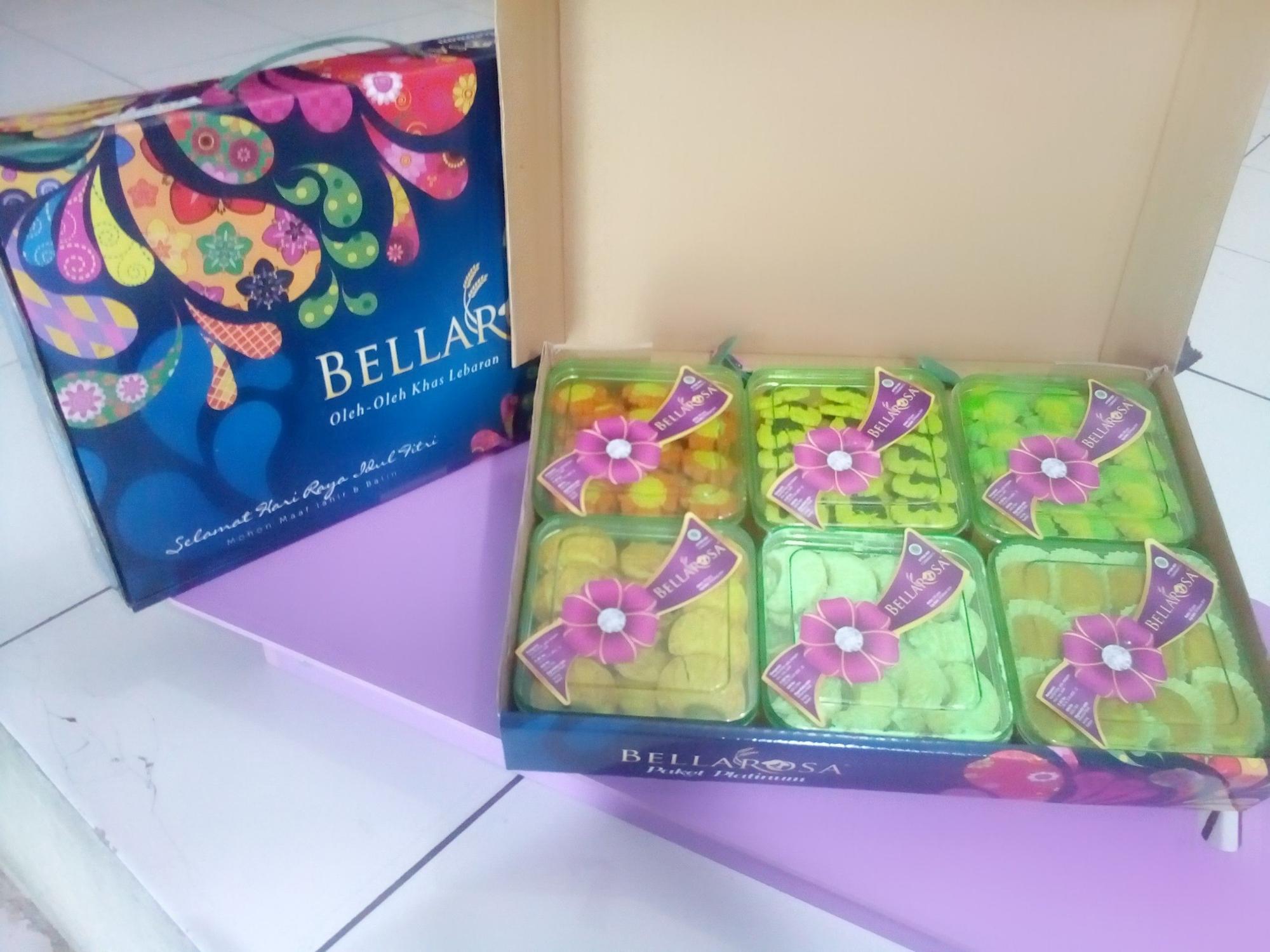 Bellarosa - Paket Bingkisan Hantaran Lebaran Deluxe - Kue Kering 6x250gr