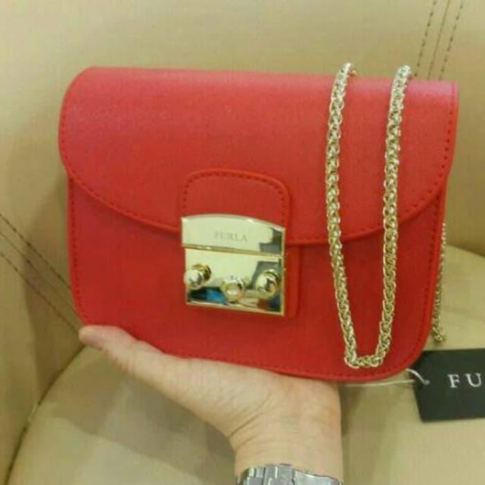 Tas Fashion Impor Furla Rantai Metropolis Premium Warna Merah Red Cabe