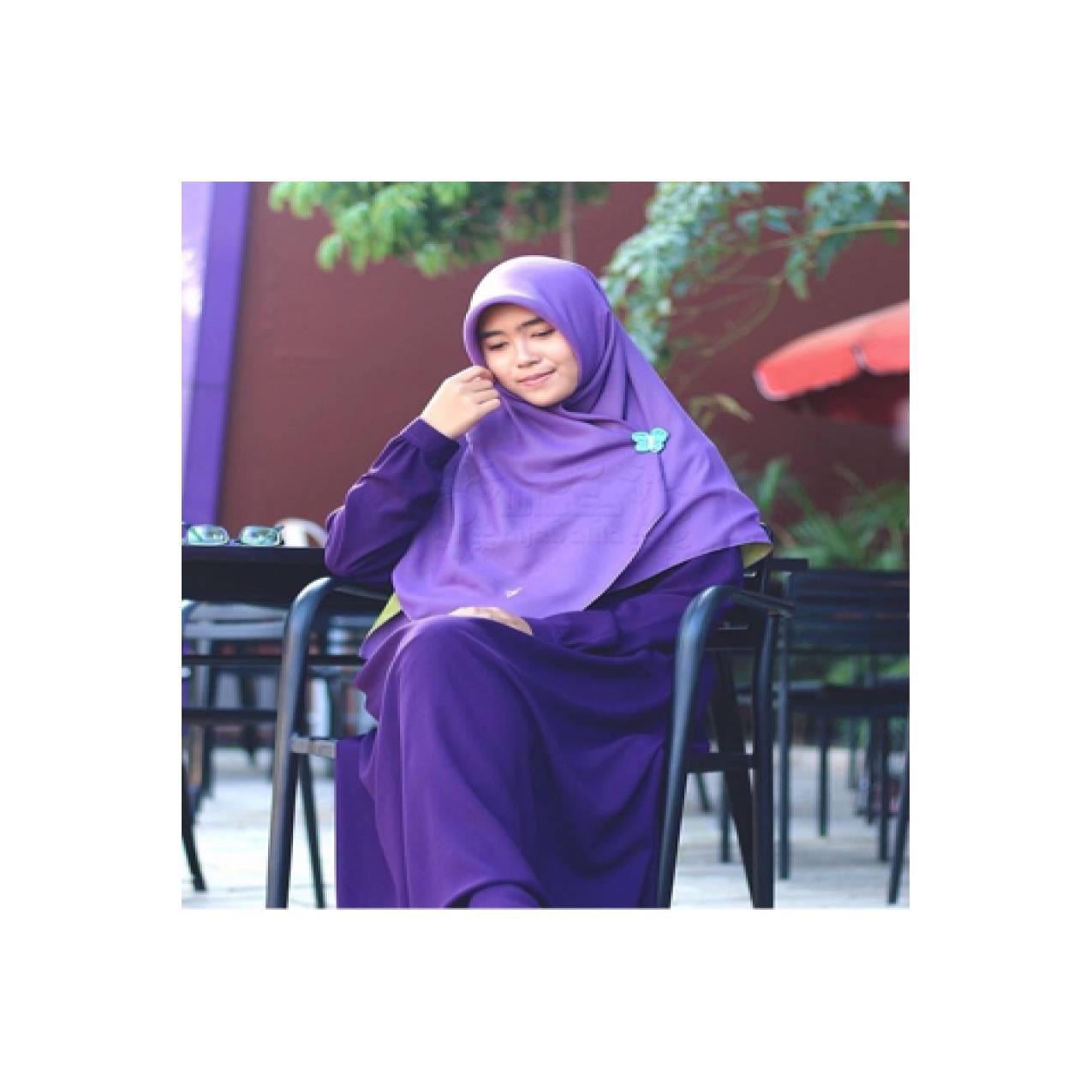Gamis Ayumi Ungu /Hijab Alila
