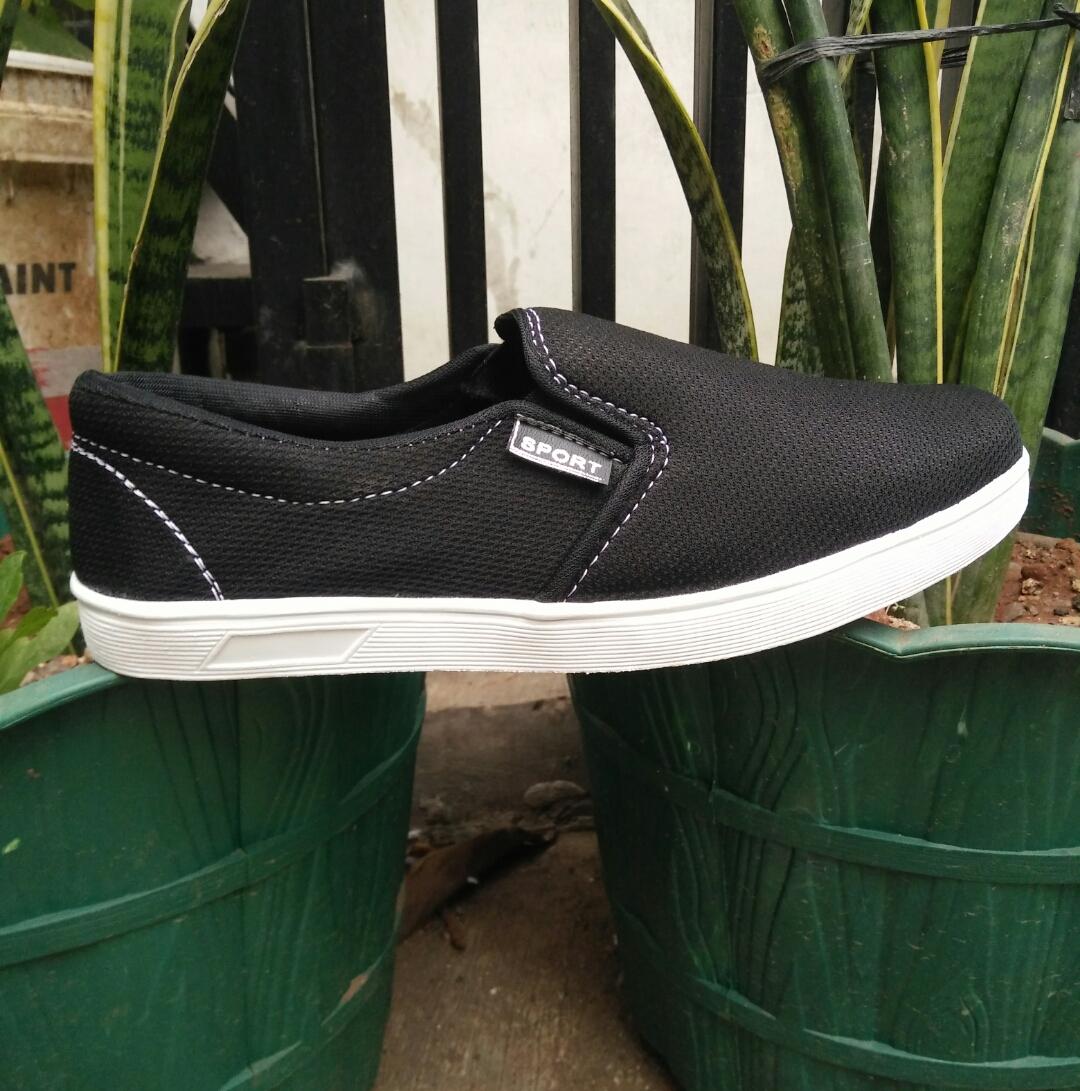 Talita Sepatu Pria / TC001 / Sepatu Sneakers Pria / Sepatu Kasual pria / Sepatu Santai / Sepatu Tidak Bertali / Sepatu Anak Sekolah / Sepatu Anak Kuliahan / Sepatu Joging Pria / Sepatu Lari / Sepatu Olah Raga / Sepatu Laki-Laki