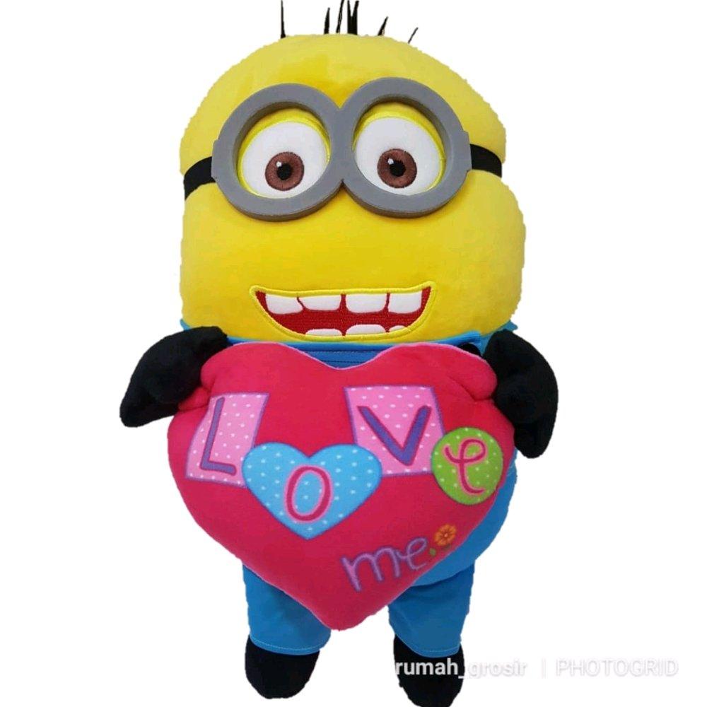 Boneka Minion Love