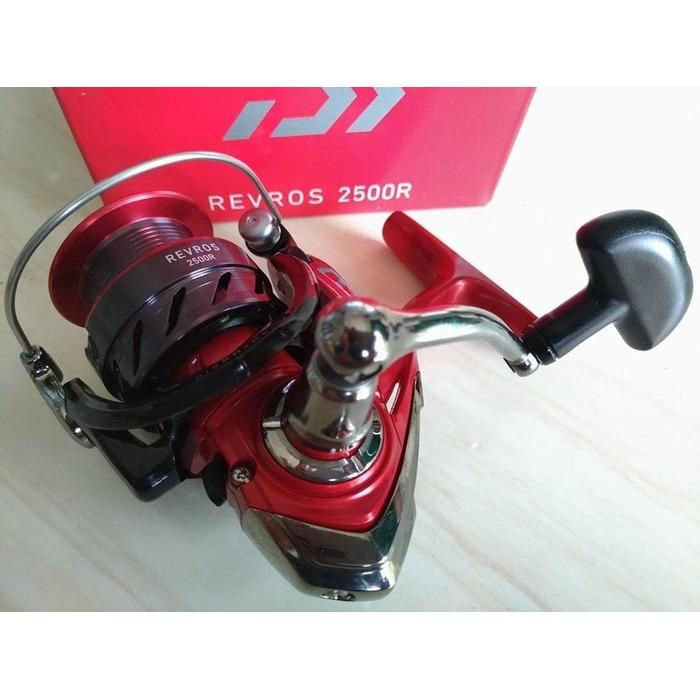 Reel Pancing Spinning Daiwa Revros 2500R