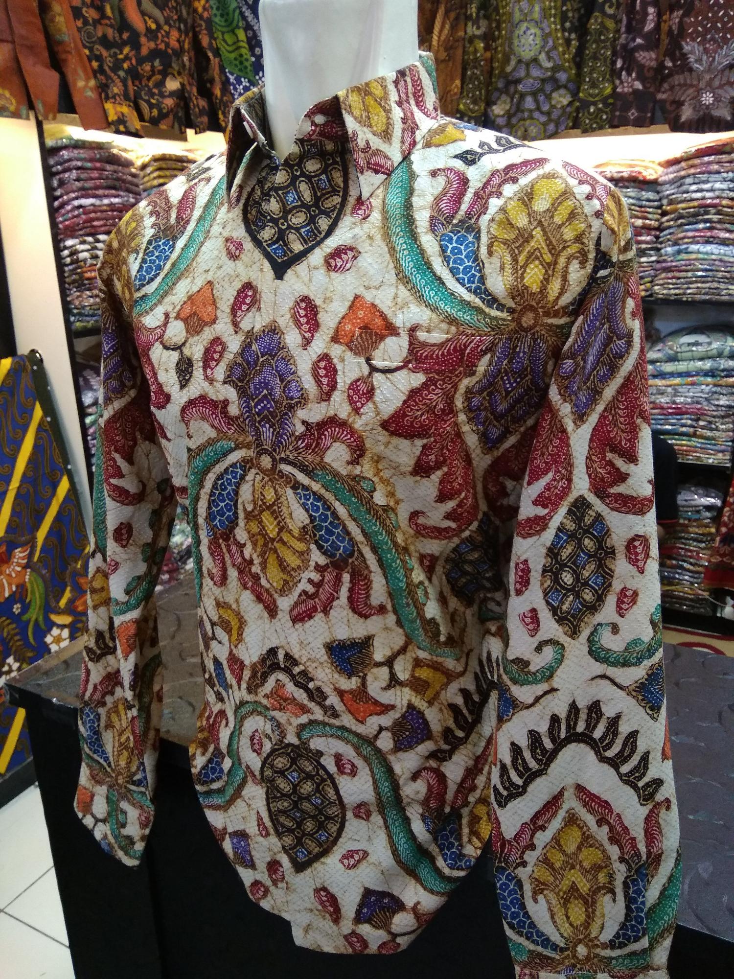 Kemeja batik doby - motif pisan bali