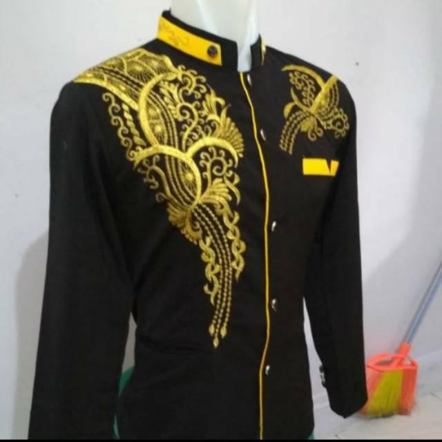 Jasko hitam List Kuning Emas (L)