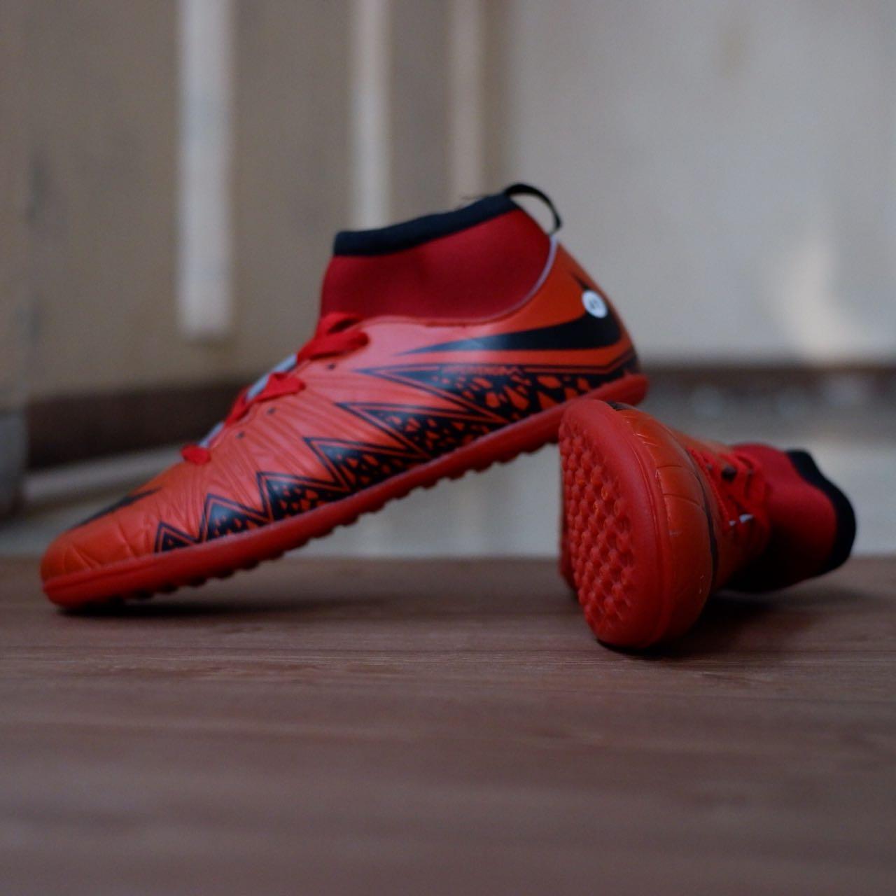 SEPATU FUTSAL HYPERVENOM PRIA TERBARU