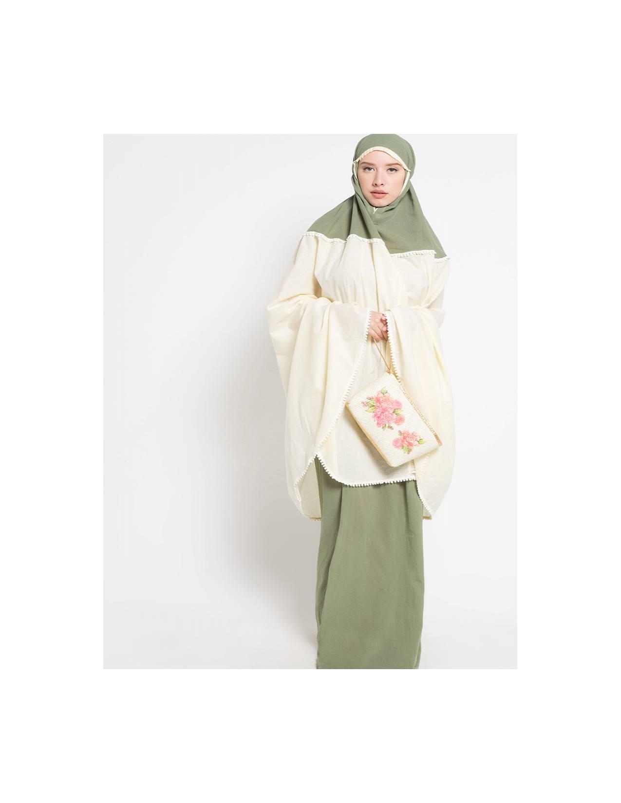 Aira Muslim Butik Anne Prayer Set With Decopage Bag