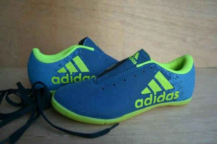 Sepatu Adidas Futsal Anak Size 33-37 Style Fashion Cowok Murah Sport