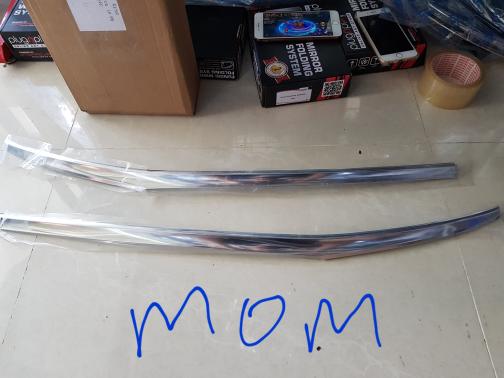 List Kaca Pintu Belakang Chrome Original Toyota All New Innova Reborn