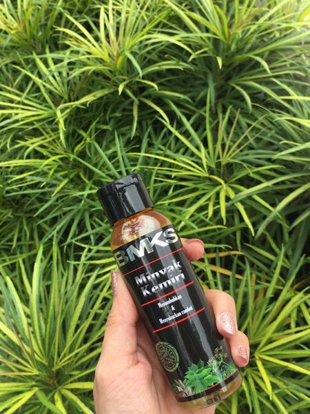 Minyak Kemiri BMKS 100% ASLI Original BPOM - BMKS Hair Tonic Kemiri BPOM Original - Obat Untuk Mencegah dan Mengobati Kebotakan - Minyak Kemiri Asli - Minyak Kemiri Untuk Bayi - Minyak Rambut Kemiri- Obat Penumbuh Rambut Botak - Obat Penumbuh Rambut
