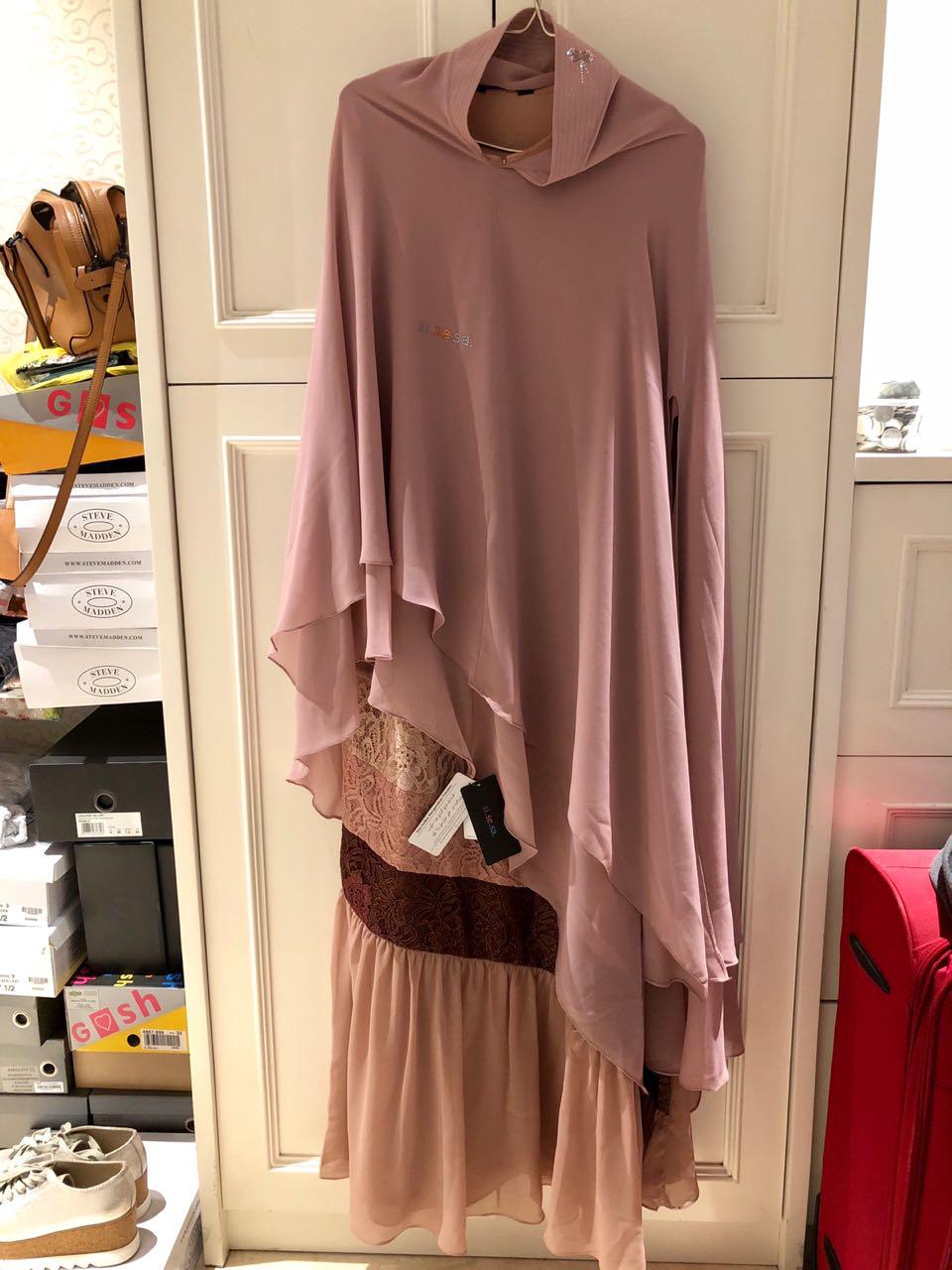 Sisesa Bahyrah Set new 2018