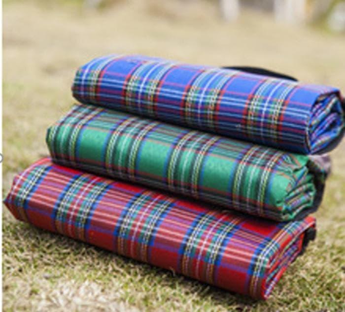 TERLARIS!!! Tikar Plastik Lipat - Tenda Matras Tas Camping Mudik 150x180cm (TKB) - DdBMAm