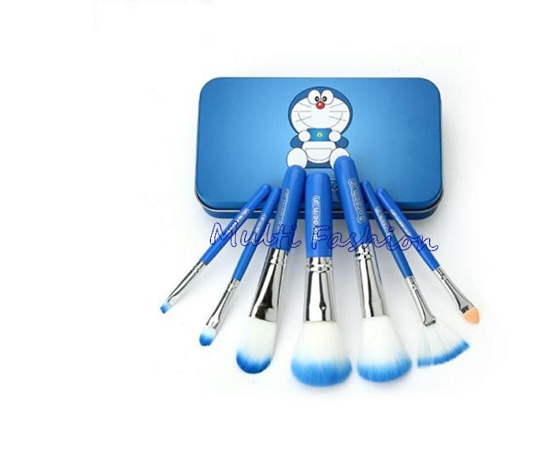 Kuas Make up Doraemon Set 7 in 1 / Brush Doraemon Set 7 in 1 Kuas Make up Doraemon Set 7 in 1 / Brush Doraemon Set 7 in 1