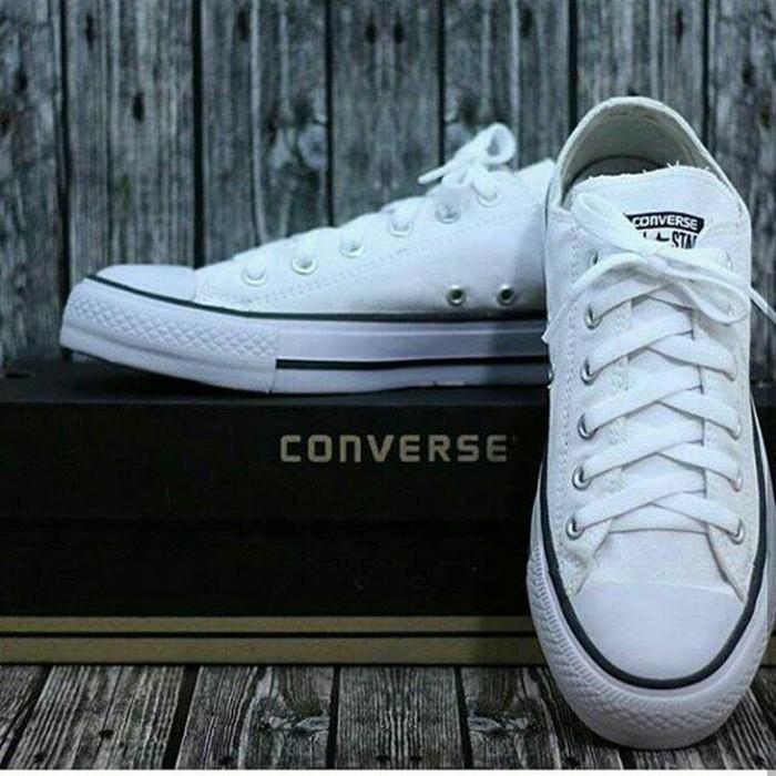 Sepatu sneakers converse all star putih-sepatu sekolah-sepatu gaul