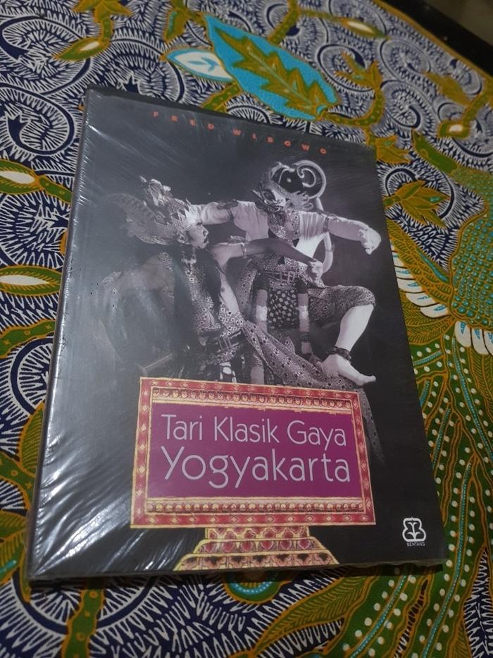 Tari Klasik Gaya Yogyakarta - Fred Wibowo