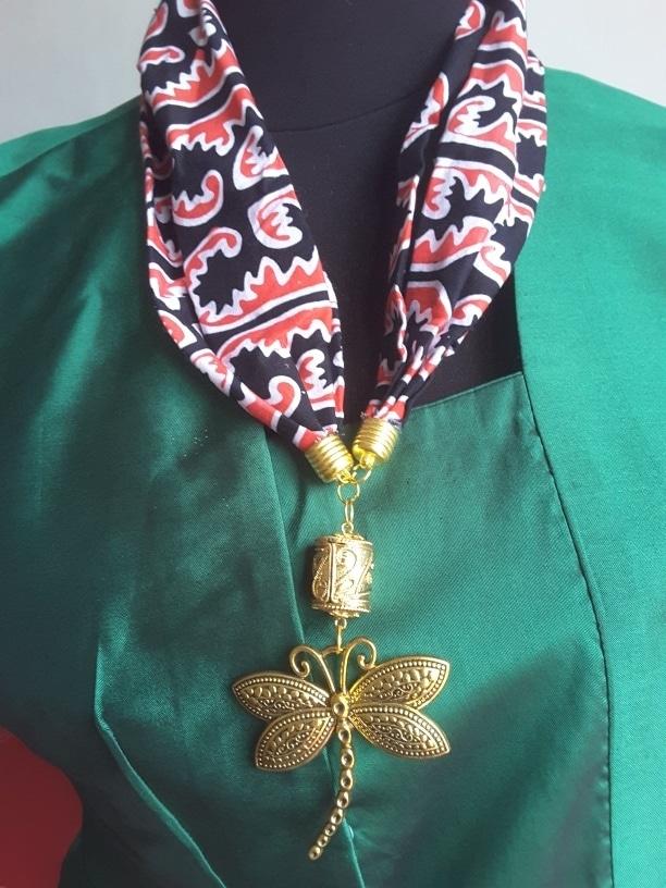 KALUNG BATIK BATAK KUPU KUPU KECIL / KALUNG MOTIF BATAK GORGA GARIS