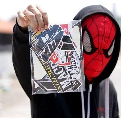 STICKER PACKS(MACBETH,VANS,FAMOUS,ADIDAS,SUPRAME)