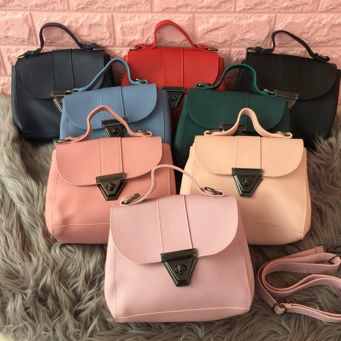 Tas Cewek/Wanita Selempang Miniso Triangle BN Best Seller Cantik Murah