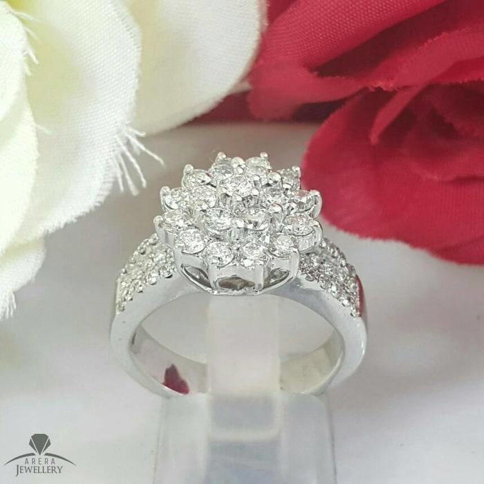 Cincin Emas 18k Berlian Eropa Asli Putih Tunangan Pernikahan Murah Q20