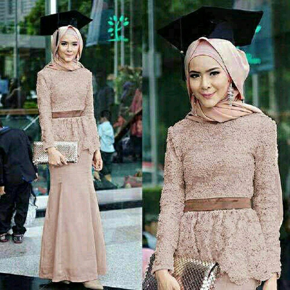 HJ RAISHANI HJ RAISHA BRKT KEBAYA MUSLIMAH KEBAYA MURAH KEBAYA WISUDA KEBAYA WEDDING UKURAN L di lapak almellshopp almellshopp