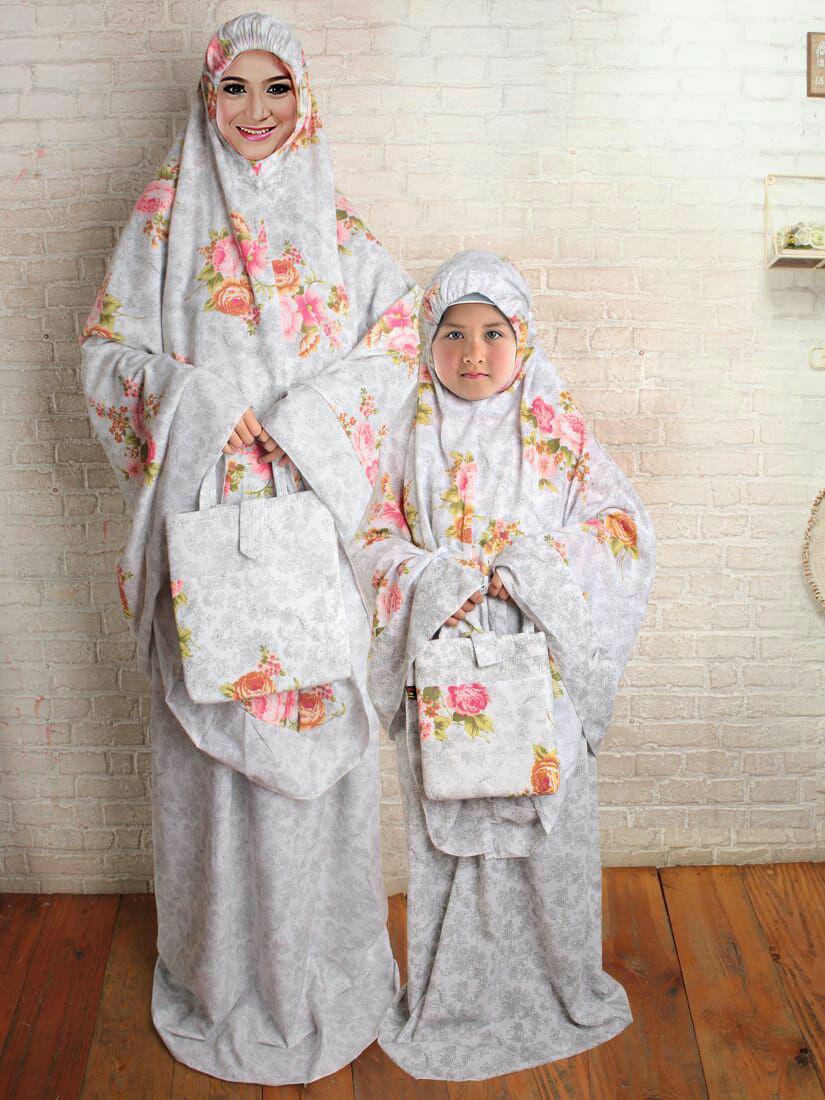 RULIVA - COUPLE IBU ANAK MUKENA BALI IBU DAN ANAK MUKENA CANTIK SARUNG MUKENA WANITA PERALATAN SHOLAT MUKENA KATUN RAYON IBU DAN ANAK MELATI HIJAU