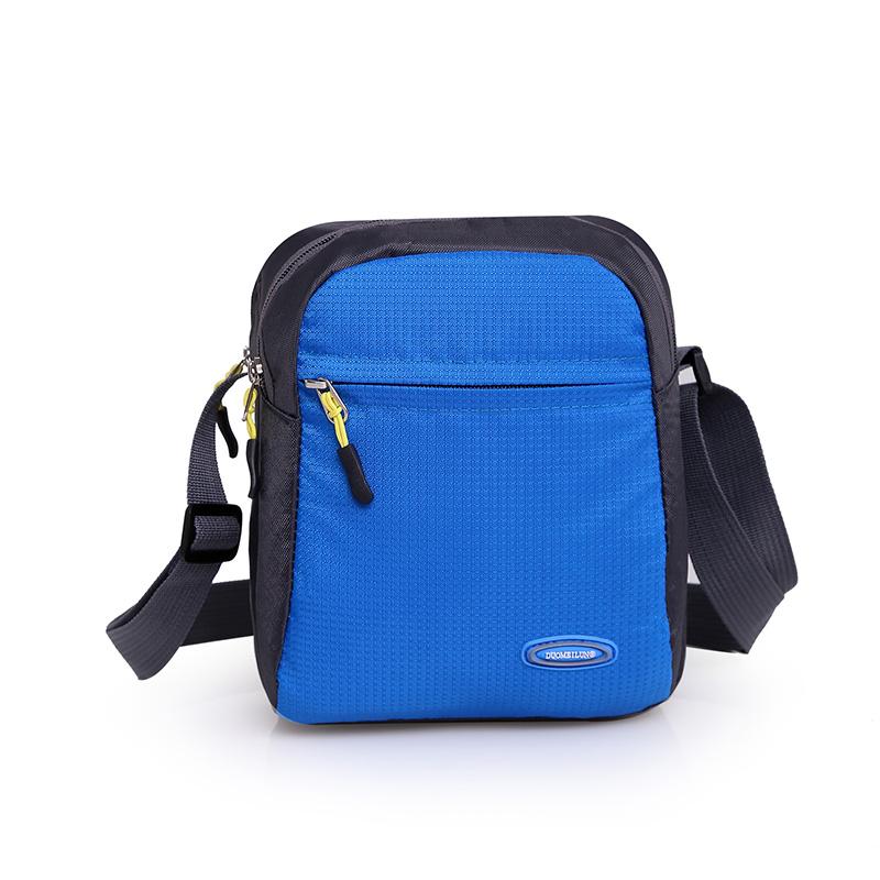 Model Baru Olah Raga Tas Kecil Pria dan Wanita Tas Bahu dengan Satu Tali Tas Selempang Tas Tangan Kecil Ransel Santai Luar Rumah Banyak Kantong Tas Tamasya Tas