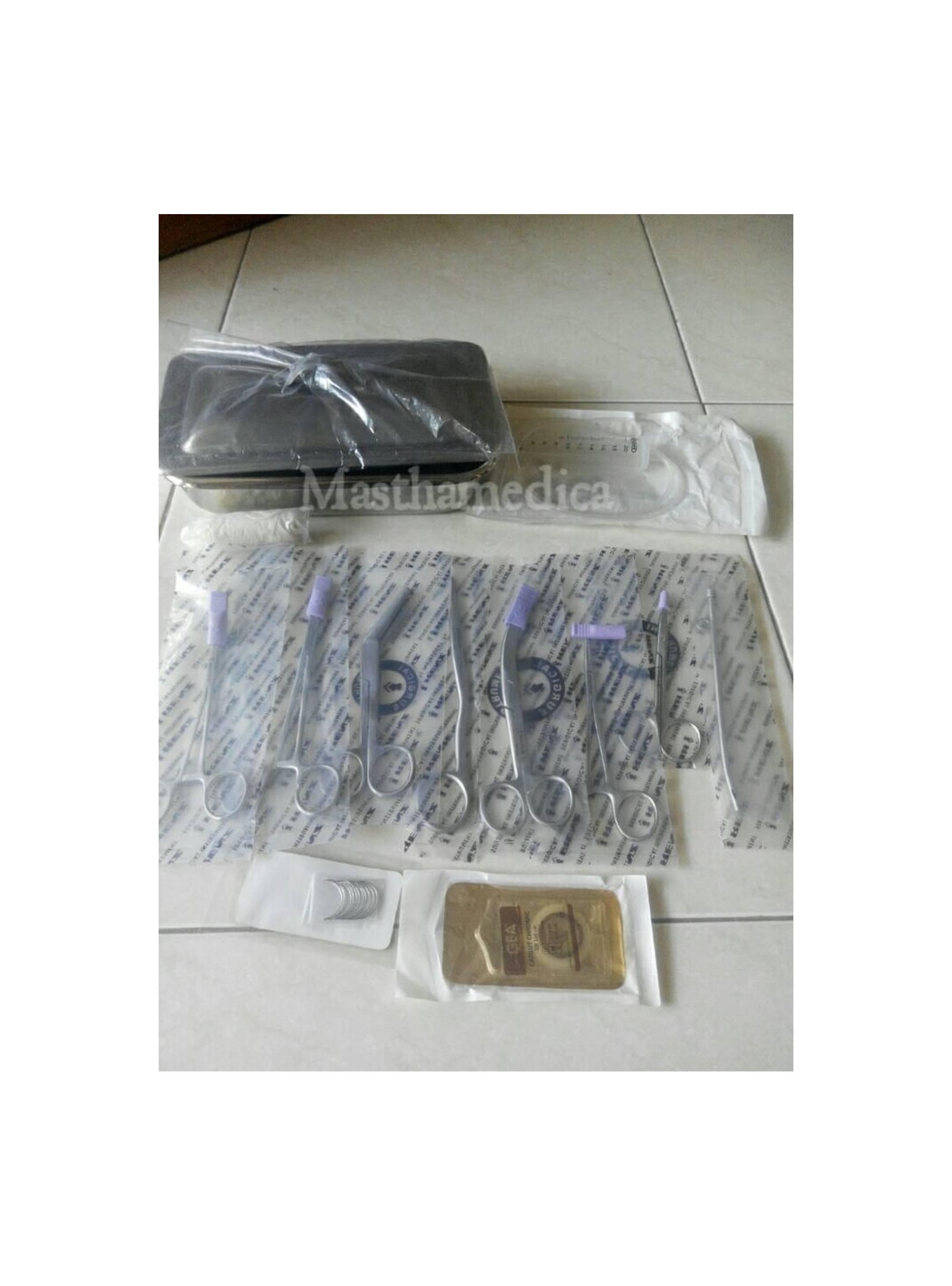 Partus Set Alat Operasi Persalinan Kebidanan Obgyn Surgical Set Renz