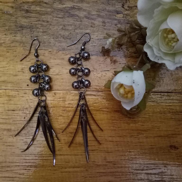 Anting Giwang Goyang Bola Hitam Panjang Cantik Termurah