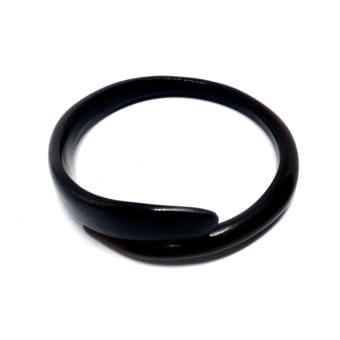 Gelang Tanduk Kerbau ASLI / Gelang Tanduk Sapi / Gelang Tanduk Pria Ukuran KECIL (Diameter 5,6 - 5,8 cm) ASLI 100% Berkualitas - Gelang Tanduk Untuk Therapy Kesehatan / Gelang Terapi Kesehatan