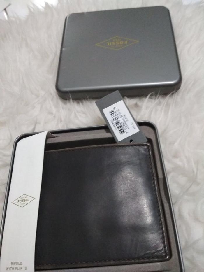 Hemat 10%!! Jual Dompet Pria Fossil With Tinbox Original Ready - ready stock