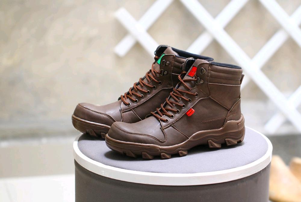 Promo BEST SELLER PROMOO!!! Kickers x ion safety boot / sepatu pekerja lapangan / sepatu touring / sepatu pria / plat besi di ujung depan Fashion