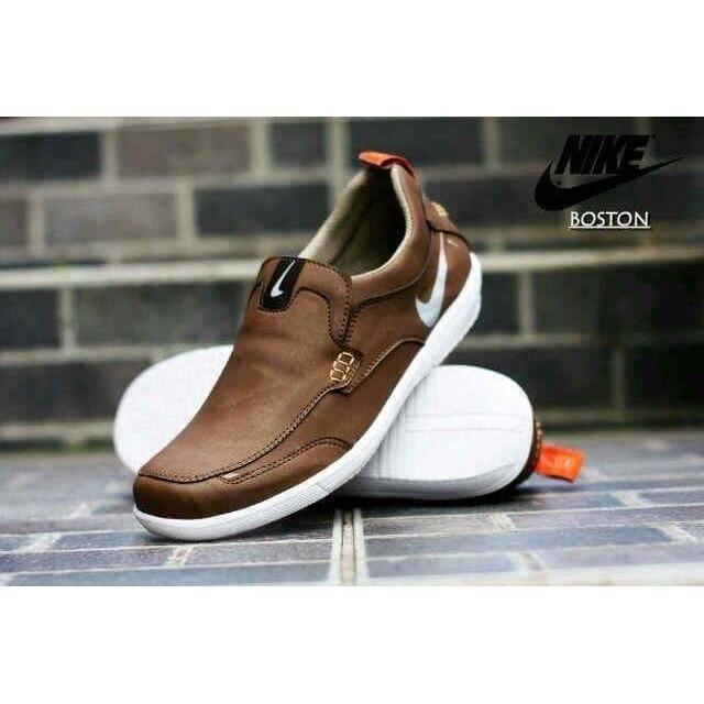 JUAL SEPATU SLIPON PRIA SANTAI/ SIMPEL