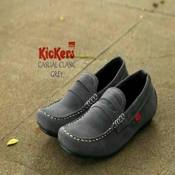 KICKERS CASUAL CLASSIC SLIP ON SLOP 5 VARIAN (FREE KAOS KAKI)