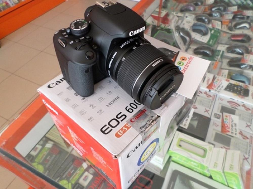 Canon EOS 600D Tubuh 18 Megapixels DSLR Fullset