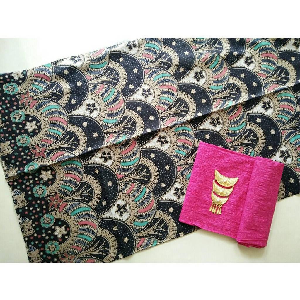 Kain Batik Solo (Lawasan) Motif Lasem