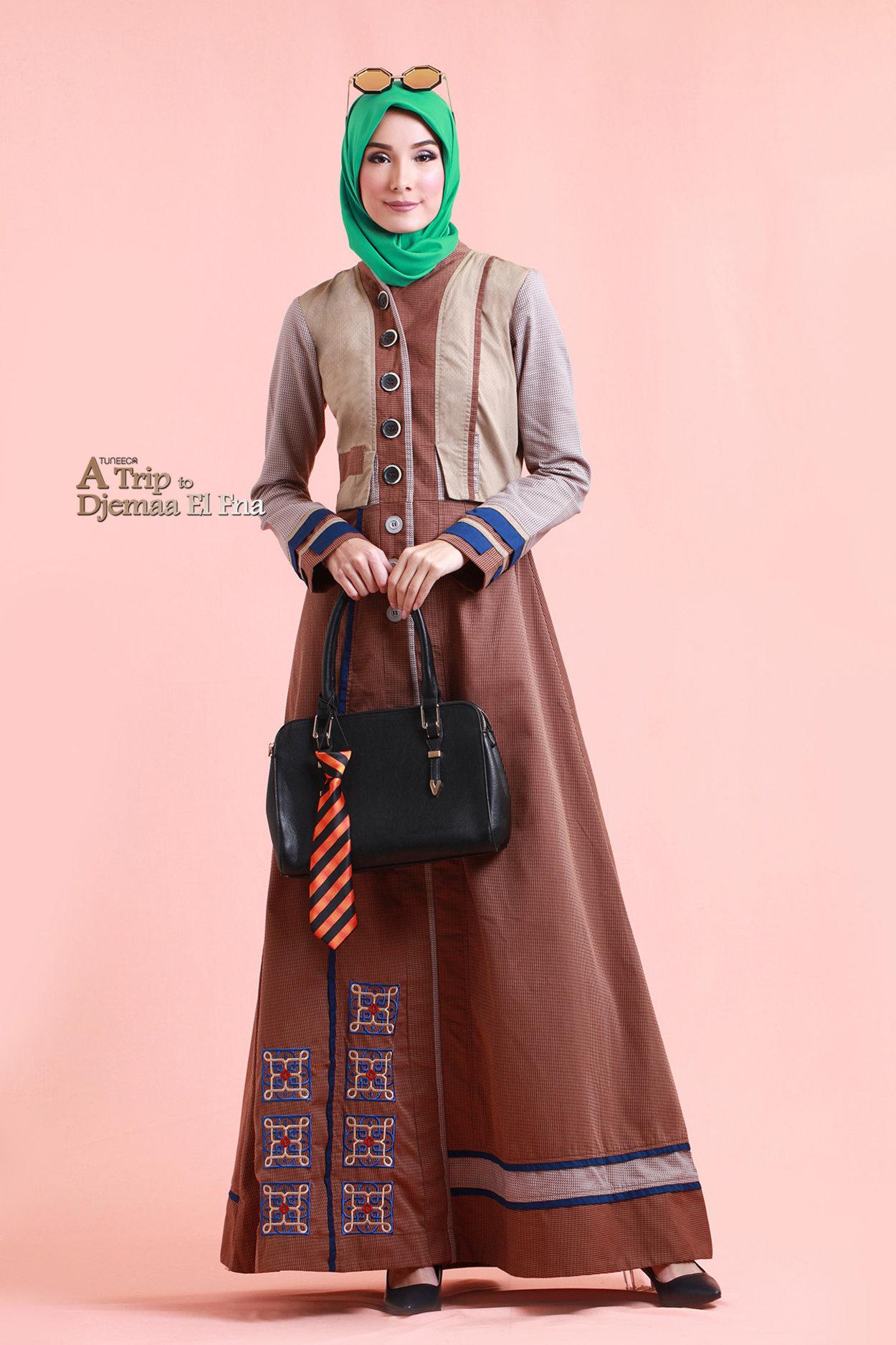 Gamis Tuneca Expanded Career