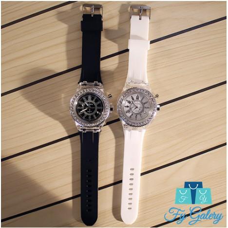 Jam tangan pria & wanita (couple) terbaru dengan lampu yang unik