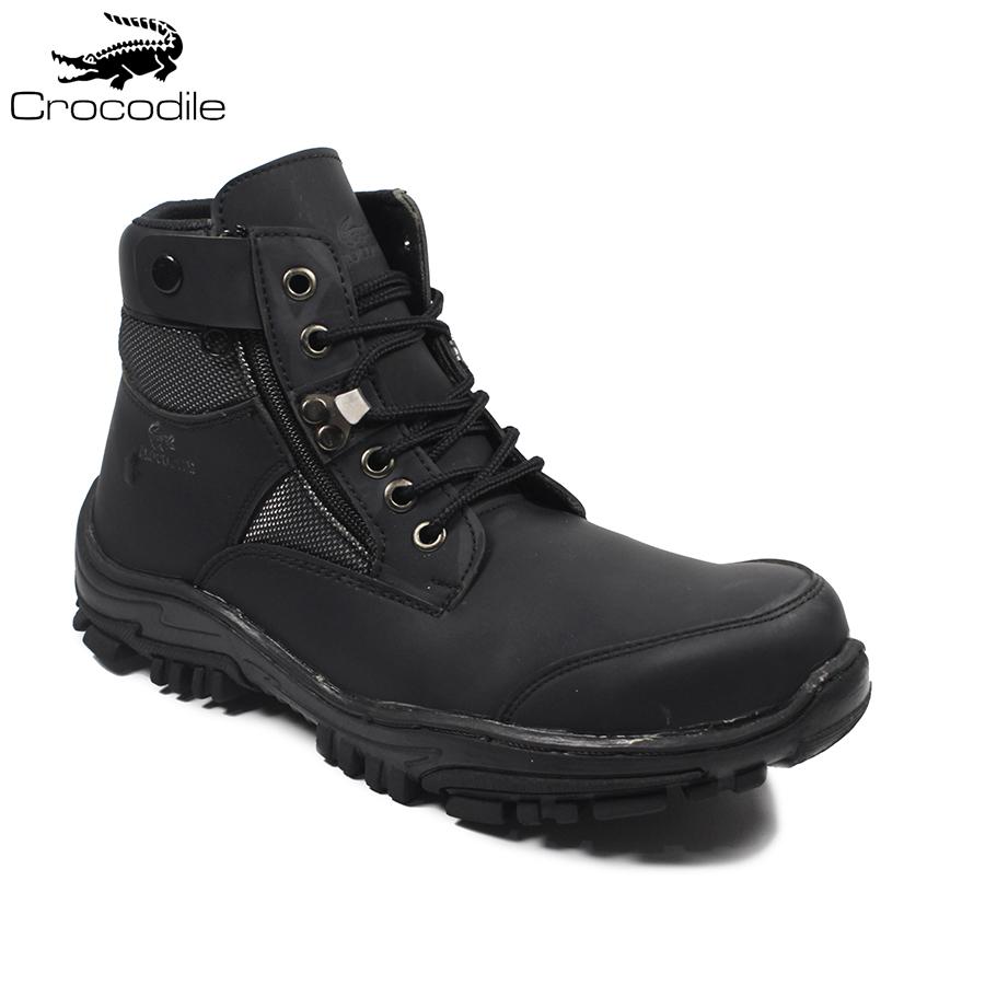 sepatu boots safety gunung hikking tracking crocodile jointer hitam sepatu pria