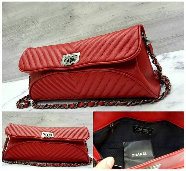 SALE!! Chanel Chevron Clutch Red / Tas / Dompet Pesta Wanita Branded