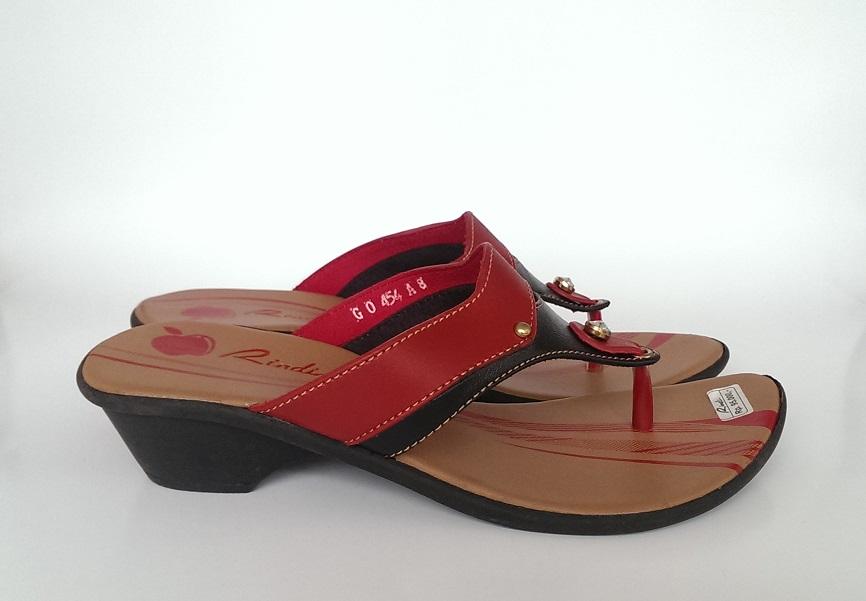 Sandal Rindi GO 454 Merah Hitam Sandal Wanita