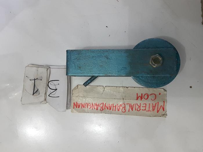Kerekan Timba Roda Katrol Kerek Tali Alat Timba Sumur Nimba Sumur Gerek Ember