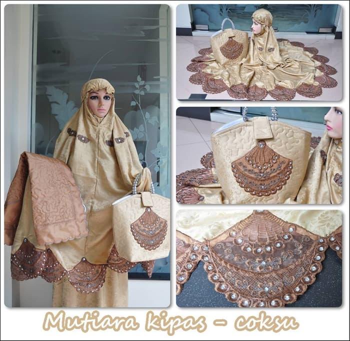 Auf Hammas Mukena mewah / Mukena dewasa / Mukena bali / Mukenah / Mukena katun jepang / Mukenah Wanita / Mukena Putih / Mukenah Murah / Mukenah Jumbo / Mukenah Remaja / Mukenah Dewasa Semi Sutra Kipas Mutiara Coksu