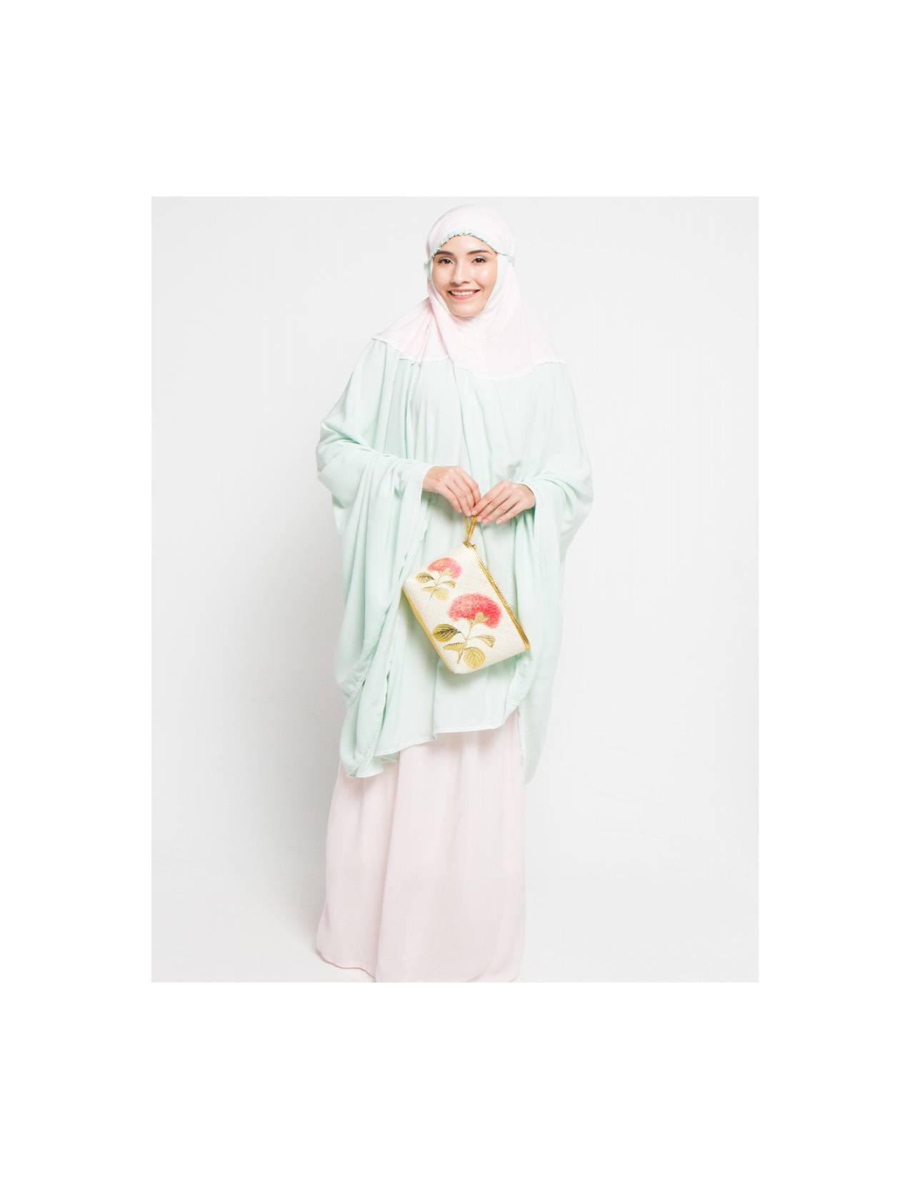 Aira Muslim Butik Anne Prayer Set With Decopage Bag