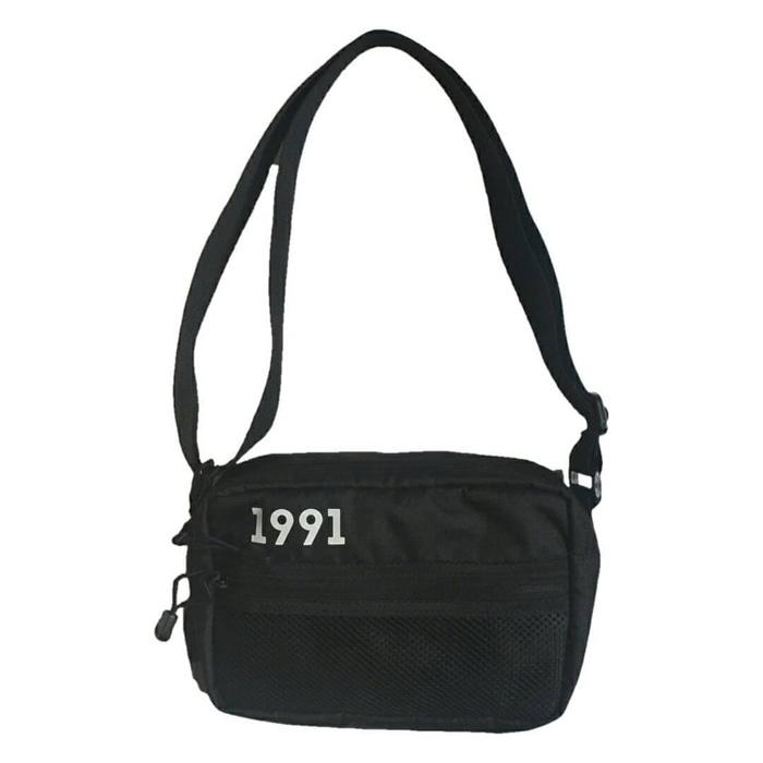 HARGA DISKON!!! Roughneck Sling Bag Black 1991 Z1 - Hitam - 2KJuAT