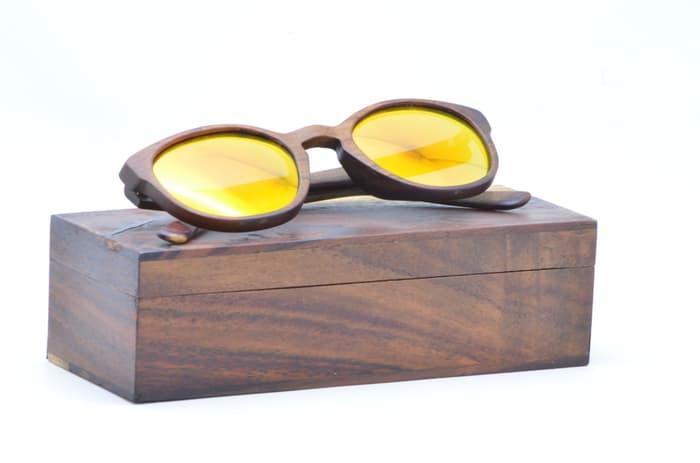 kacamata sunglass moscot M original pria wanita kayu polarize fire